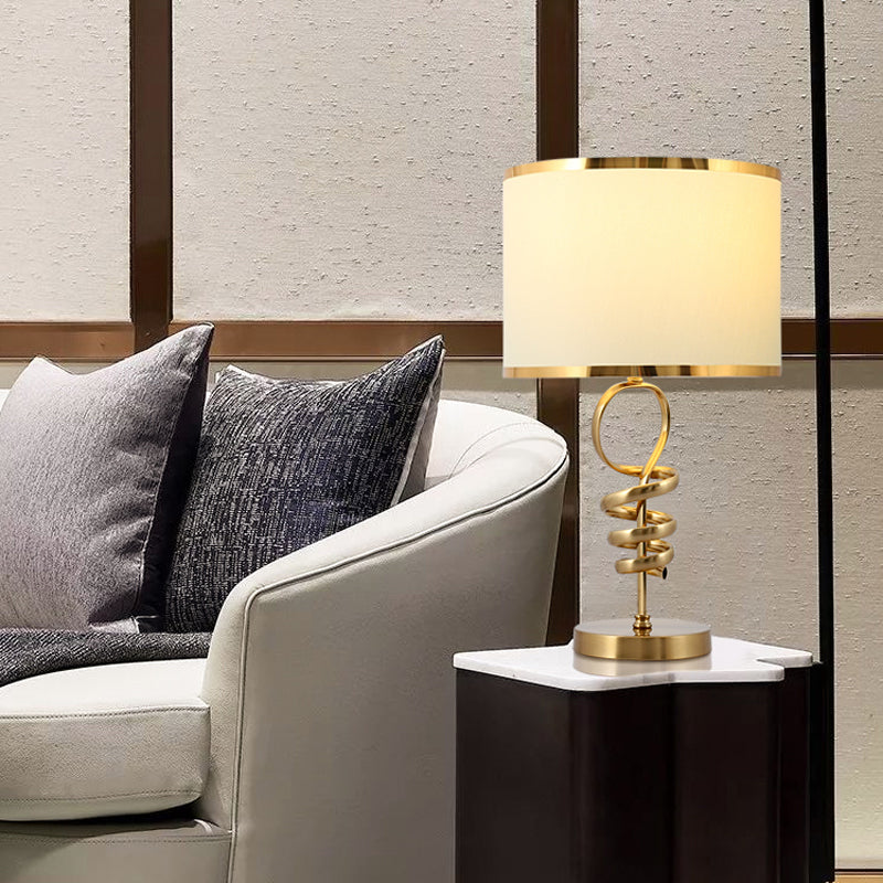 1��Head Table Lighting Classic Spiral Metallic Nightstand Lamp with Tapered Pleated Fabric Shade