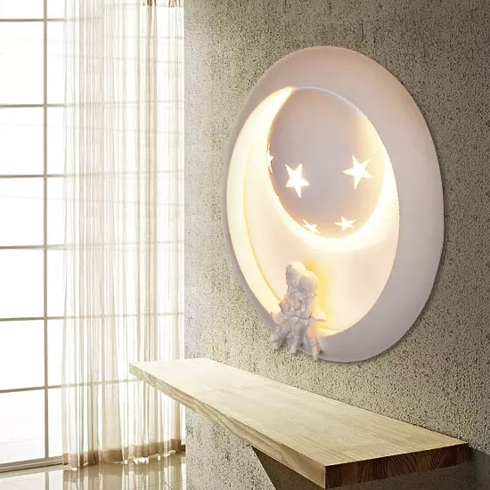 Romantic White Wall Sconce Starry Resin Wall Light with Little Kids for Child Bedroom
