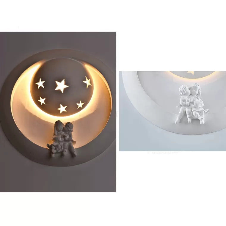 Romantic White Wall Sconce Starry Resin Wall Light with Little Kids for Child Bedroom