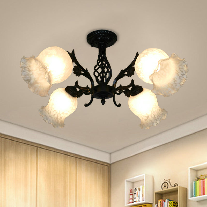 Vintage Blossom Semi-Flush Light 4 Bulbos Candelera de rasgador de vidrio de ópalo en negro para sala de estudio
