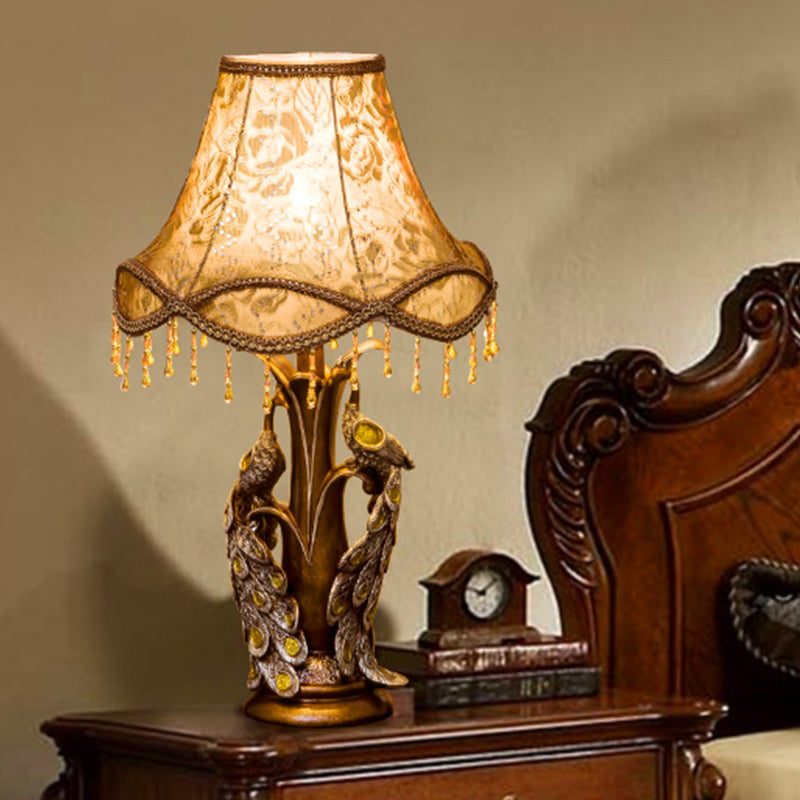 Scalloped Rose Print Fabric Table Light Traditional 1-Light Bedside Night Lamp with Peacock Decoration in Gold