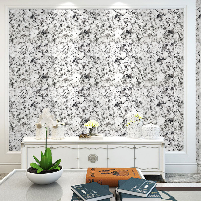 Marble Effect Wallpaper Roll for Living Room Decoration Self-Adhesive Wall Covering in Black and White, Stain-Resistant