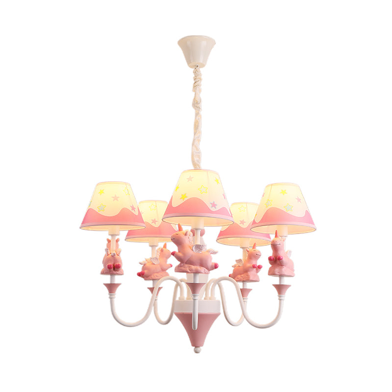 Conic Stoff Shade Decke Kronleuchter Cartoon 5 Lichter Rosa/Blau/Gold -Finish -Pendel Lampe mit Einhorndekoration