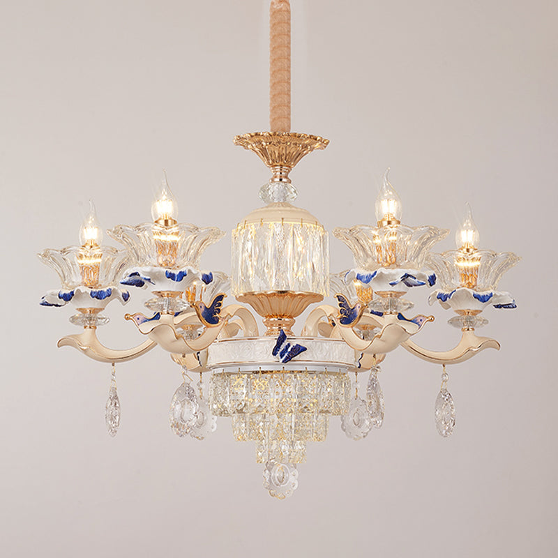 Lampadario a sospensione di vetro smerlato.