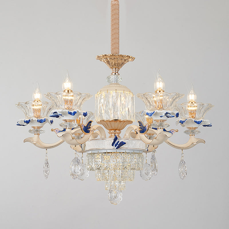 Lampadario a sospensione di vetro smerlato.