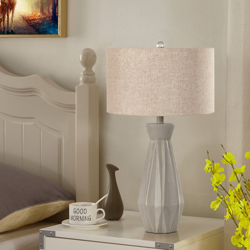 BEIGE / BLANC 1 tête de nuit lampe à table rustique Tissu de tambour Shade Tablette de nuit pour le chevet
