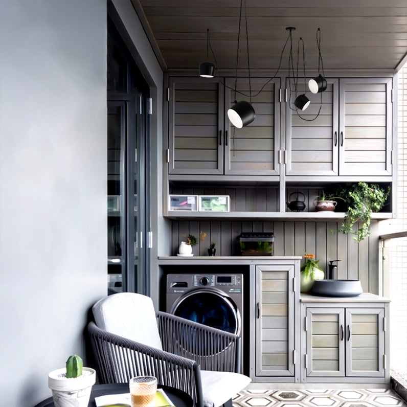 Metall -Swag -Anhänger Light Kit Moderne 3/4 Köpfe hängen hängende Licht in Schwarz/Weiß mit einstellbarem Kabel