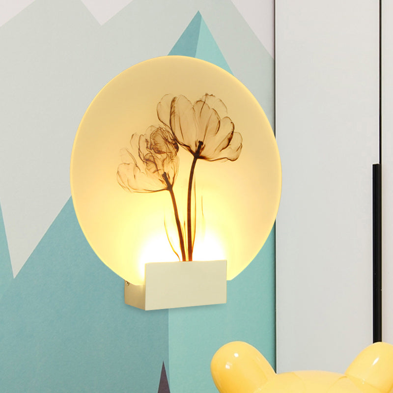 Oriental Style Circular Acrylic Wall Lighting LED Blossoms Mural Lamp in White for Corridor