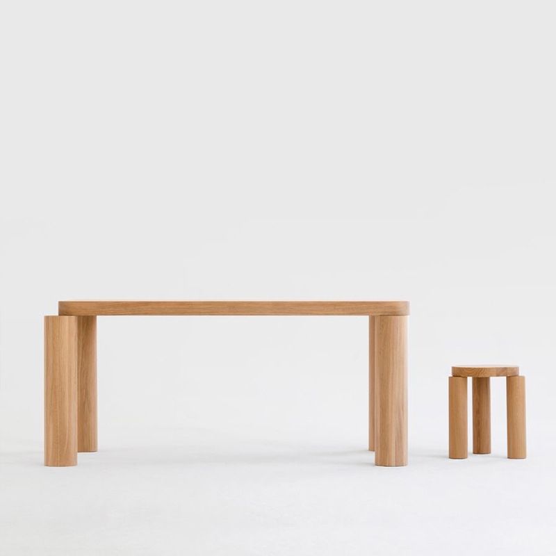 Scandinavian Wooden Round Coffee Cocktail Table 3 Legs Coffee Table