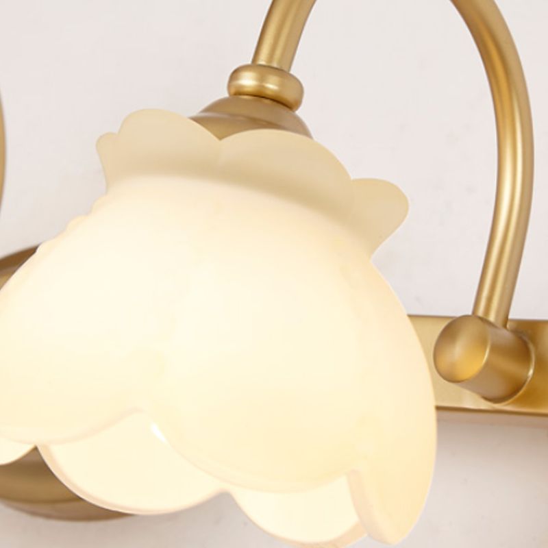 Blossom Bathroom Vanity Mirror Light Traditional Metal LED 2/3/4 Heads Brass Wall Mounted Lamp