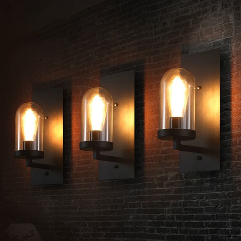 Schwarze einzelne Wandleuchten im industriellen Vintage -Stil Schmiedeeisenwandlampe mit Glasschatten