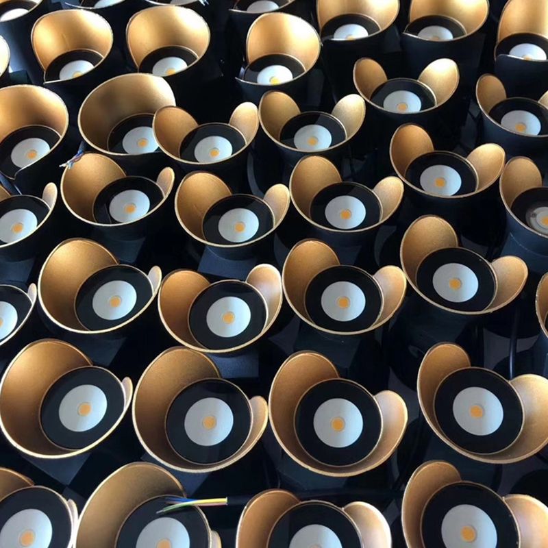 Curl Wall Mounted Lamp Postmodern Simplicity Aluminum Wall Mount Lamp for Living Room