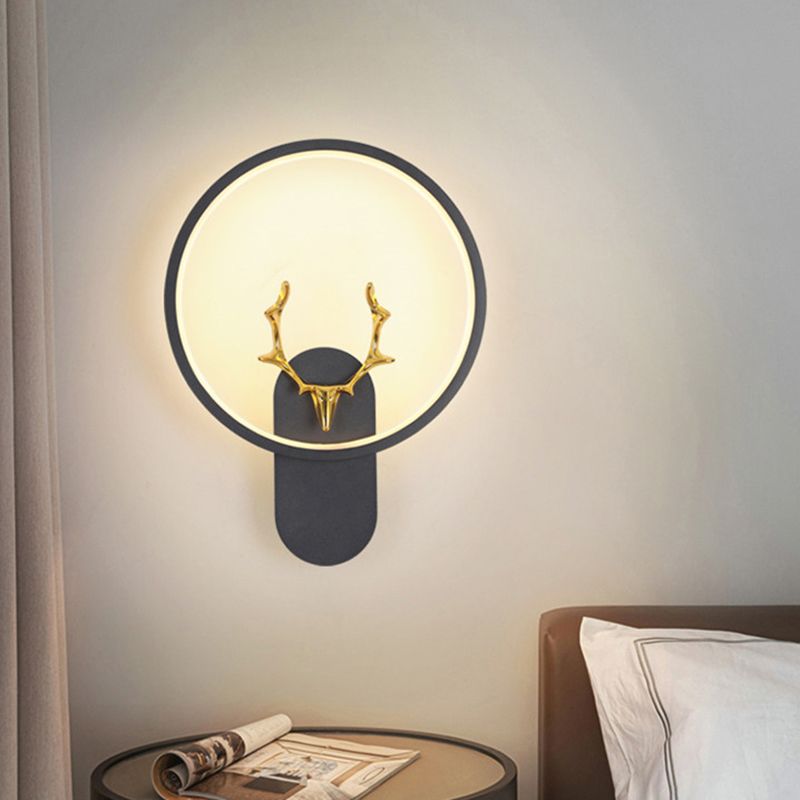 1-Light Geometric Wall Lighting Ideas Modern Style Metal LED Wall Lamp
