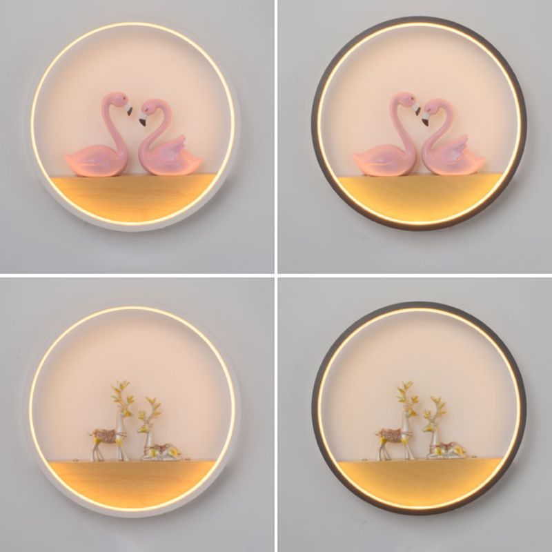 Circle Shape Wall Lighting Modern Style Metal 1 Light Sconce Lamp for Living Room
