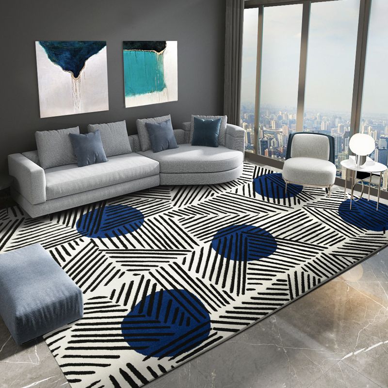 Grey Modern Area Carpet Geometric Pattern Polyester Area Rug Stain Resistant Rug for Living Room
