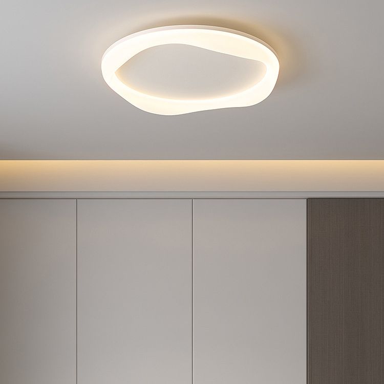 Ring Shape Flush Light Modern Style Metal 1 Light Flush Mount in White