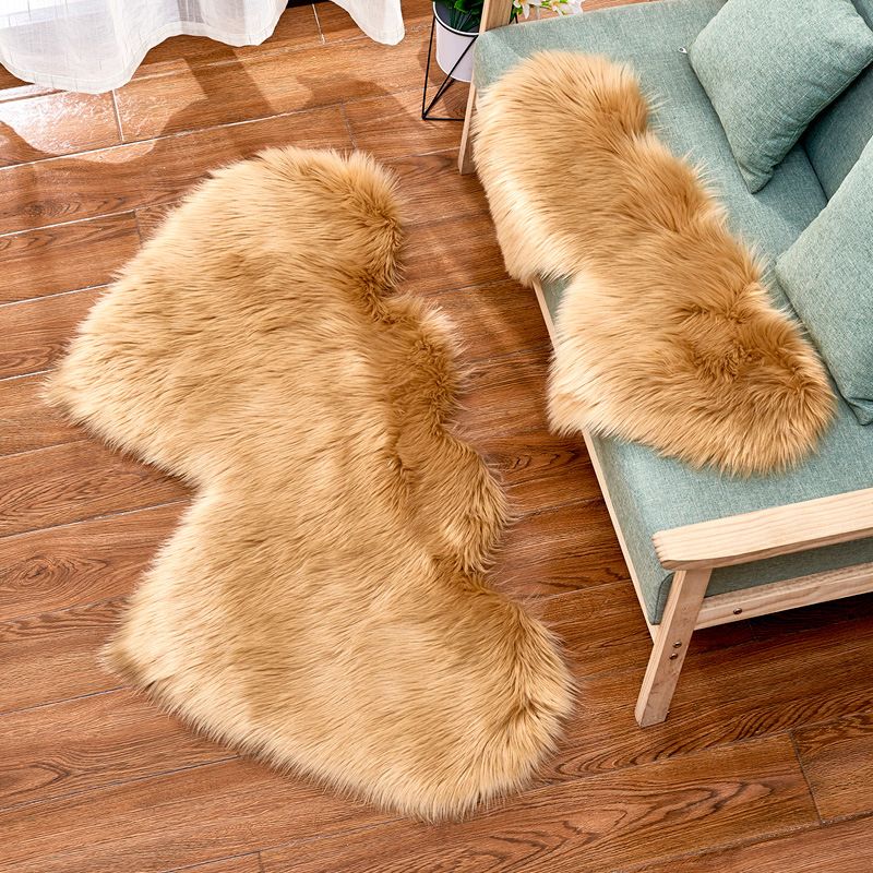Double-Heart Shaped Modern Rug Multicolor Plain Carpet Stain Resistant Pet Friendly Non-Slip Backing Rug for Living Room