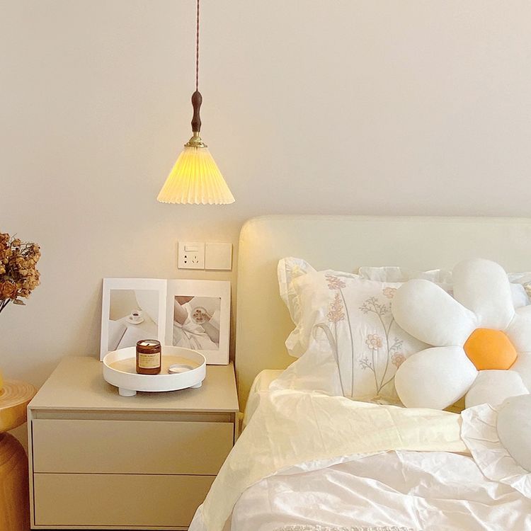 Cone Hanging Light Fixture Modern 1-Light Suspension Lamp with Fabric Shade for Restaurant