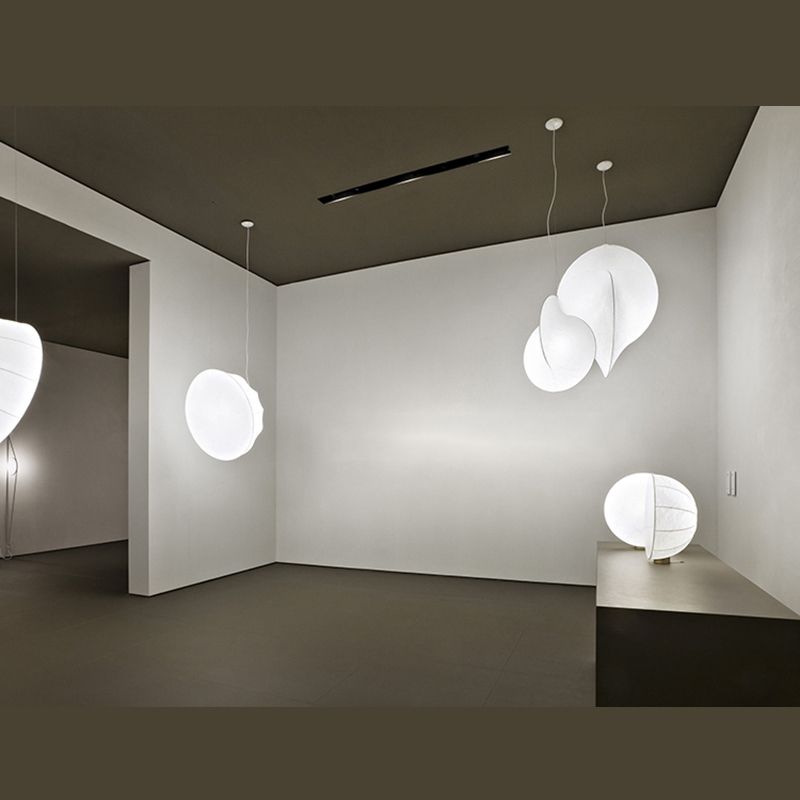 Posteo de suspensión sombreada Luz de estilo moderno de tela Moderna Luz colgante de luz en blanco