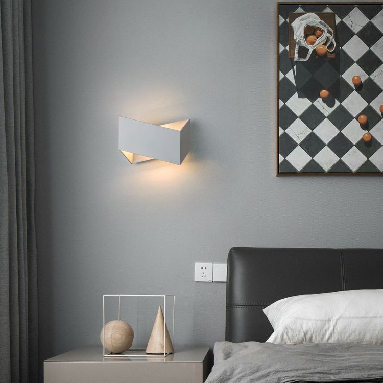 Moderne minimalistische stijl Origami Wall Light SCONCES Metaal 1 Lichtwandverlichting voor woonkamer