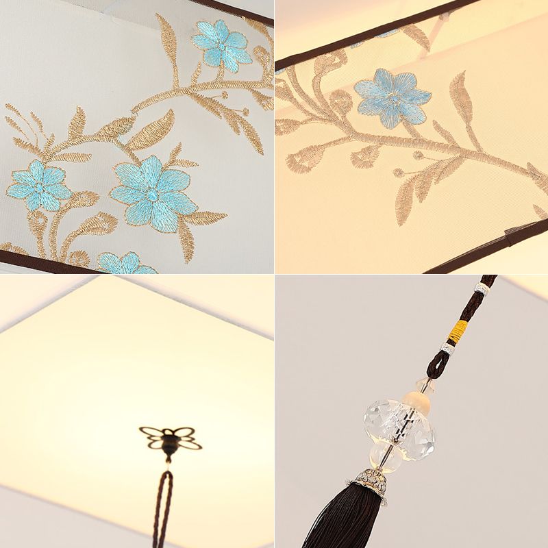 Traditional Flush Mount Light Fixtures 3-Light White Flushmount Ceiling Lamp for Living Room