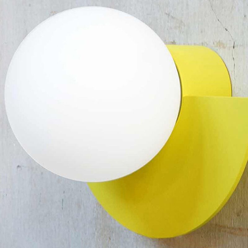 Lumière murale en métal nordique de 8 "de large applexion murale de macaron avec verre pour le salon