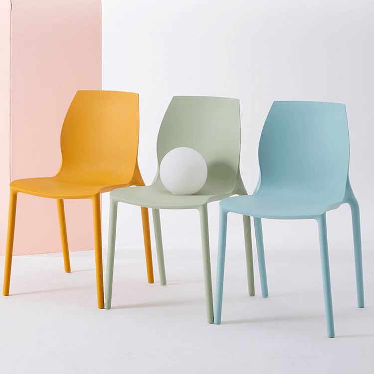 Silla lateral de comedor de plástico apilable, sillas de comedor sin brazos con respaldo sólido escandinavo