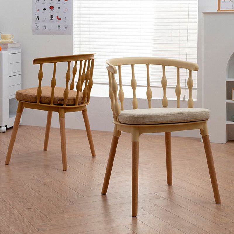Chaise d'appoint scandinave à dossier Windsor en hêtre, couleurs acidulées, chaise de salle à manger en bois (Ensemble de 4)