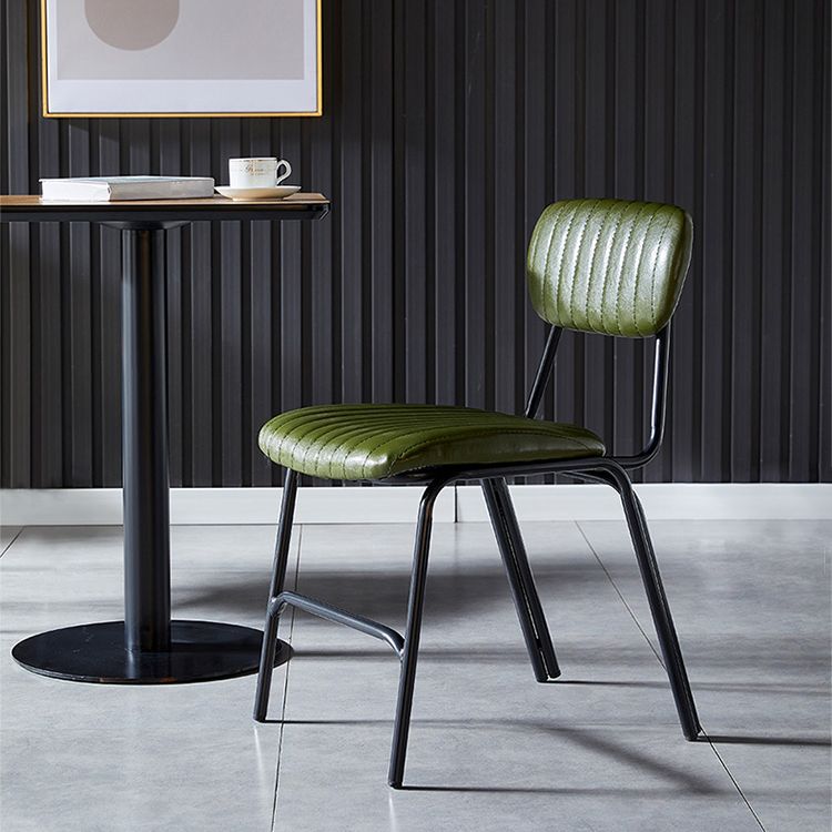 Sillas laterales de comedor con respaldo abierto de diseño industrial Sillas de comedor de piel sintética