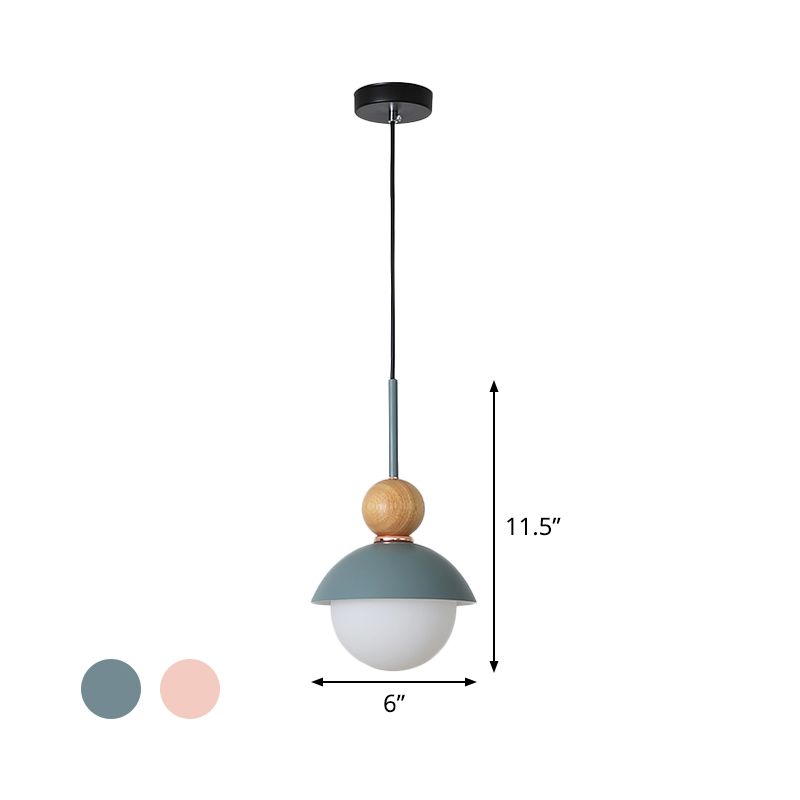 Forme de poupée ensoleillée suspendue légère macaron métallique 1