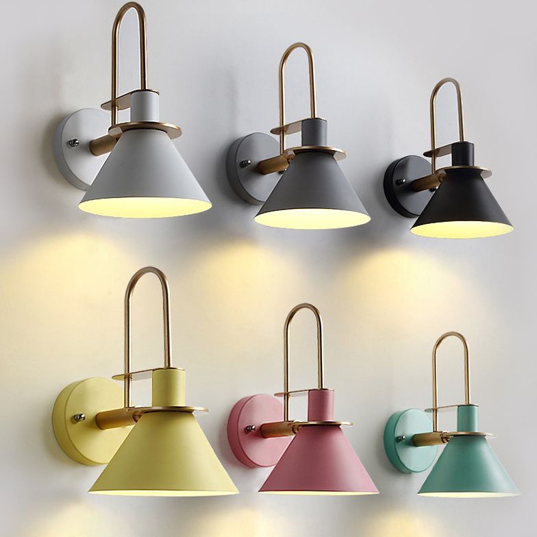 Apparecchiatura del corridoio a cono in metallo in metallo in stile Nordic