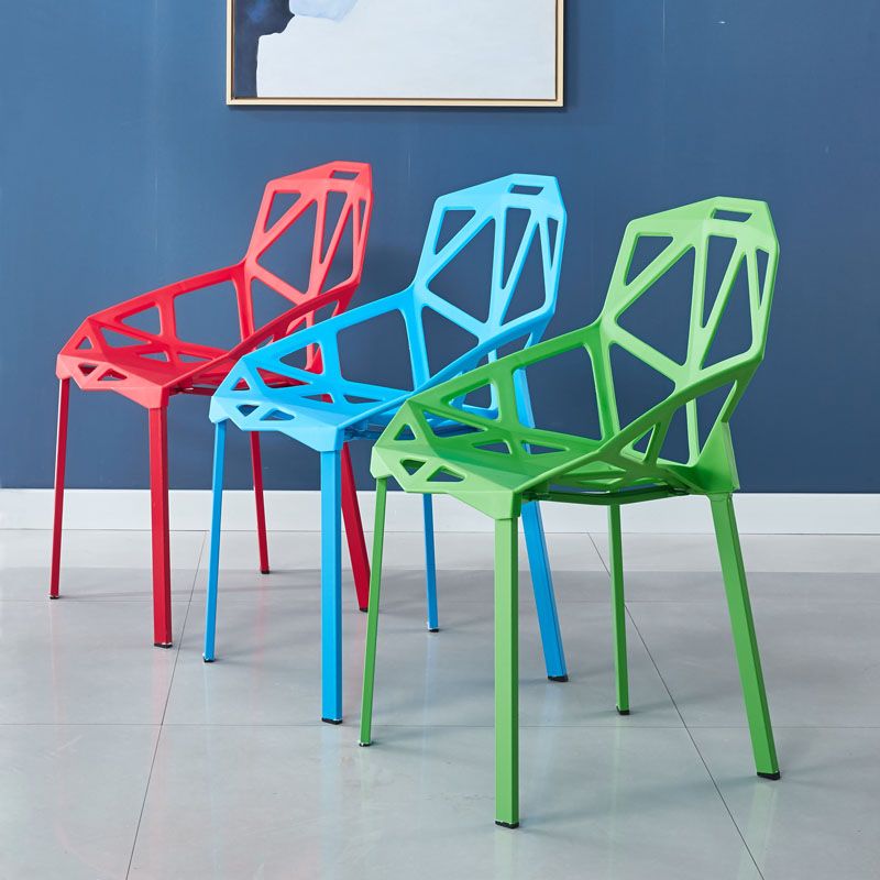 Chaise d'appoint scandinave pour maison, nid d'oiseau, dossier croisé, chaise de salle à manger en plastique