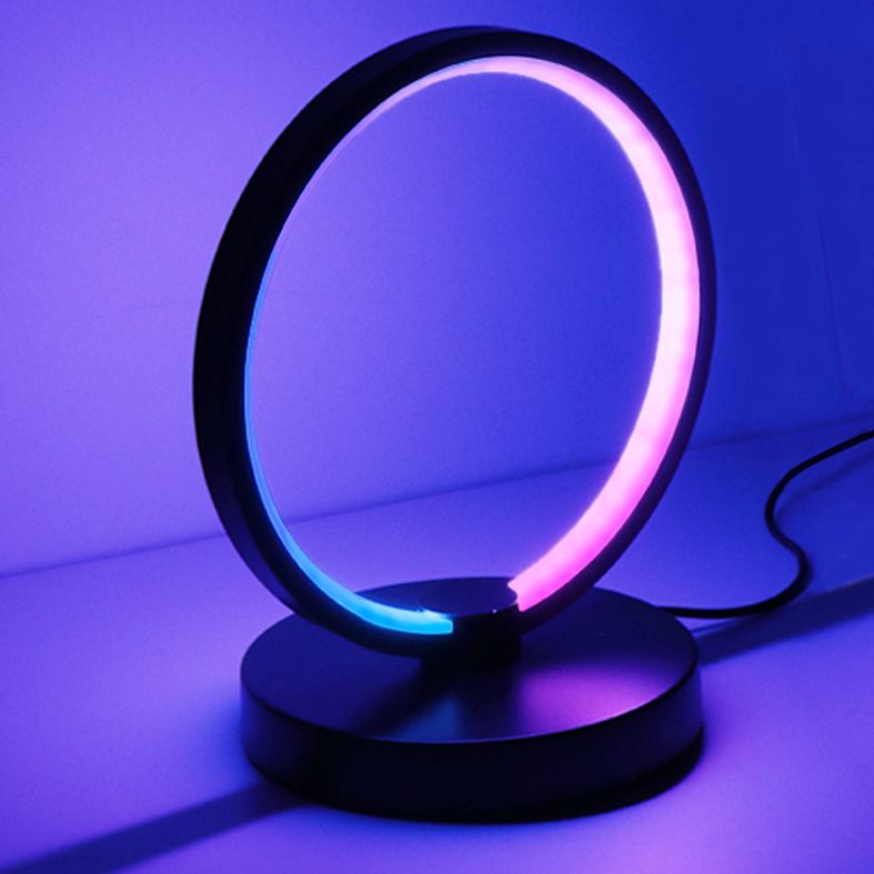 Lampe de table circulaire en métal, lampe de table contemporaine à rythme musical RVB pour chambre à coucher