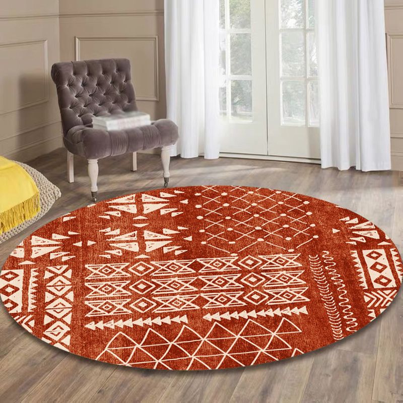 Round Red Tone Traditional Carpet Polyester Tribal Pattern Indoor Rug Stain Resistant Rug for Home Decor