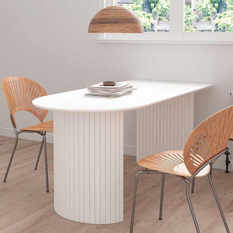 Freie Form moderner Stil Esstisch Weißer fester Tisch mit Sinterstein