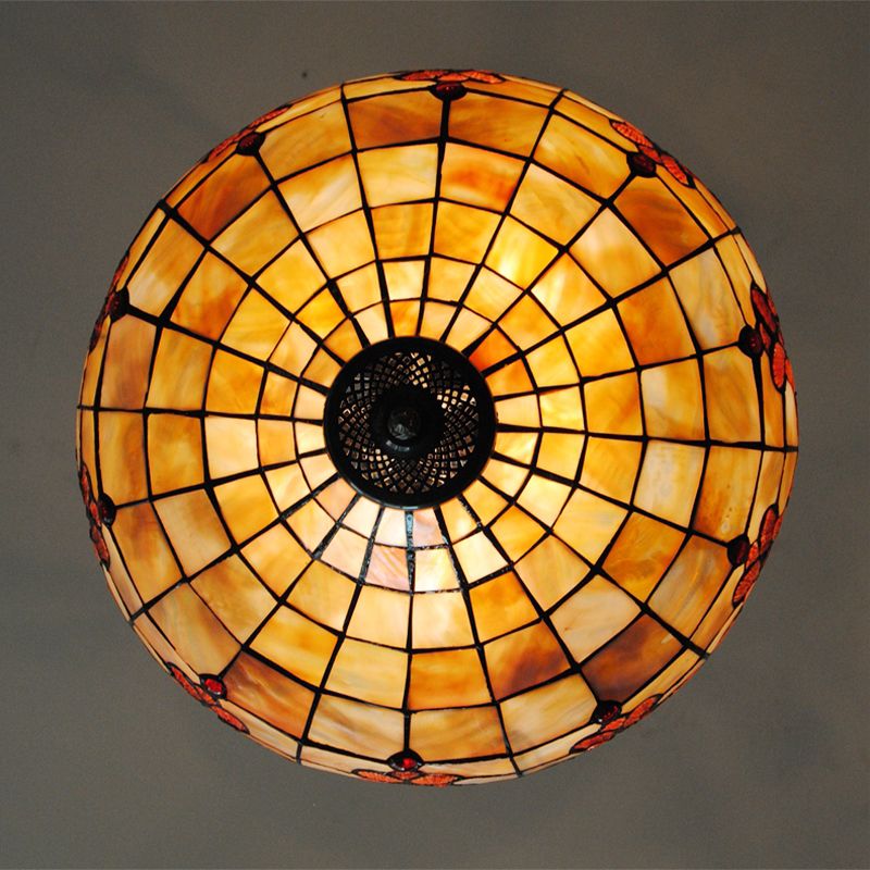 Tradizionale tiffany fienile a sospensione leggera 3 luci guscio lampadario invertito in beige per camera da letto