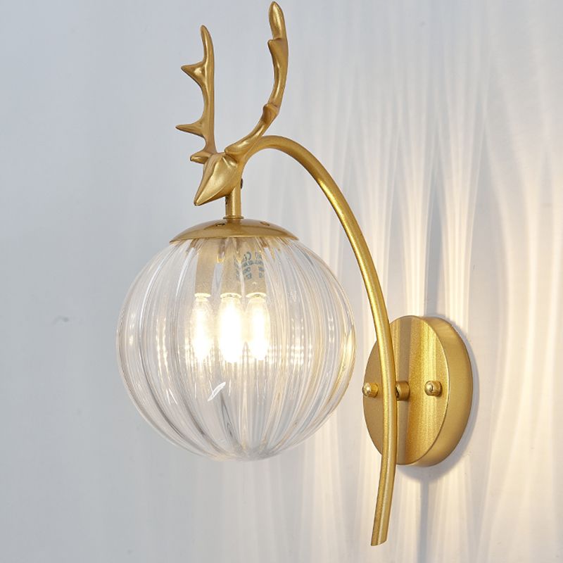 Luces creativas de luz de pared de estilo moderno con sombra de vidrio para dormitorio de hotel