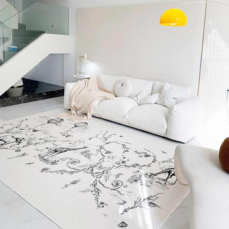 White Modern Rug Polyester Animal Rug Stain Resistant Rug for Living Room
