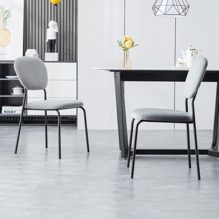 Chaise d'appoint rembourrée sans accoudoirs, chaises de salle à manger à dossier ouvert avec pieds en métal noir