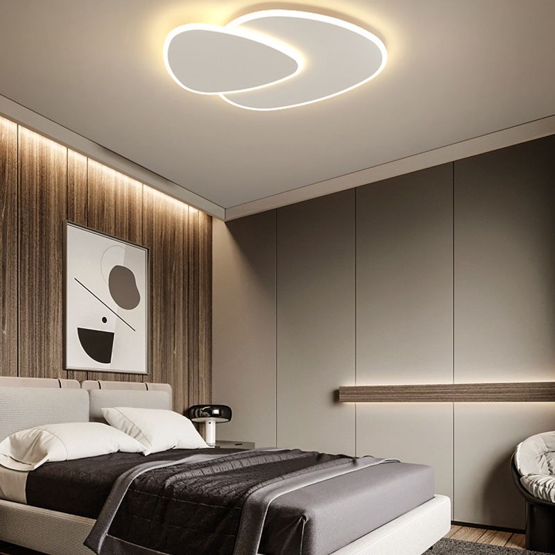Metal Geometric Ceiling Mount Light Fixture Modern LED Ceiling Light in White