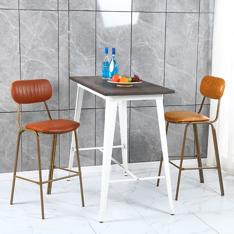 Taburete de bar de cuero envejecido rectangular acolchado Taburete alto industrial para interiores