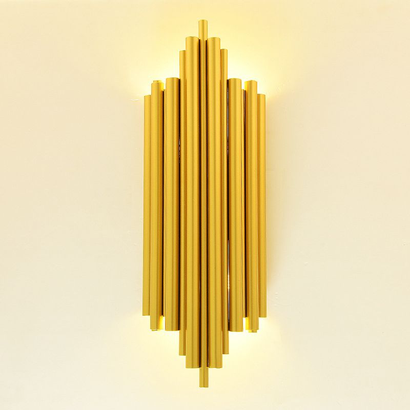 Gouden afwerking Flute SCONCE LAMP Postmodernisme 4-Licht metalen wandmontage Licht voor woonkamer