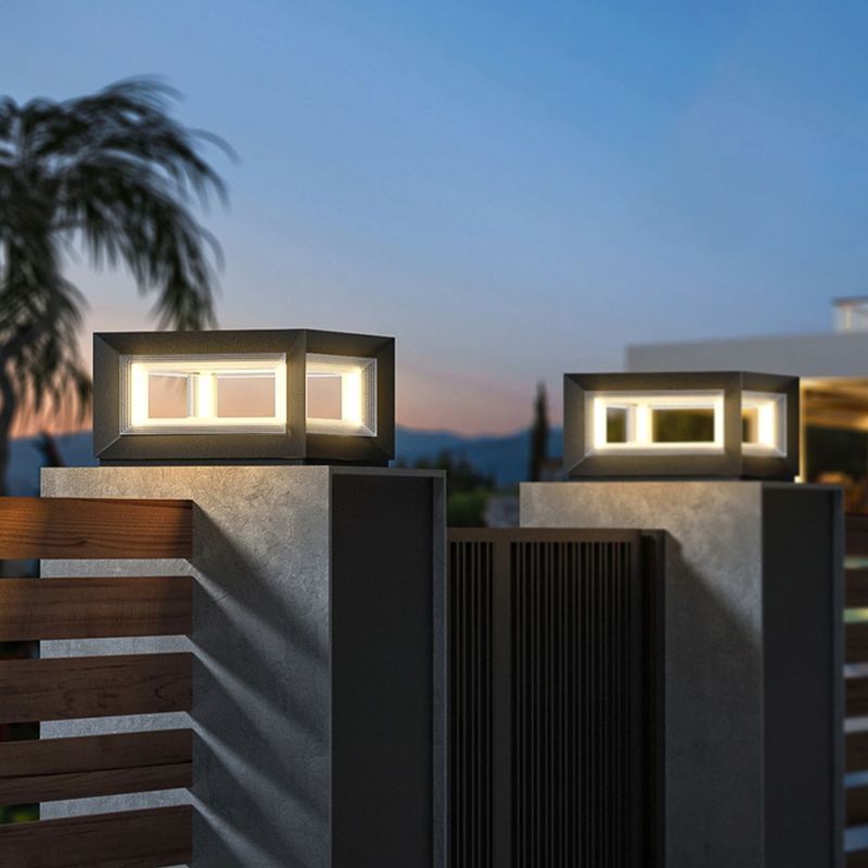 Contemporary Square Outdoor Solar Pillar Lamp in Black for Courtyard