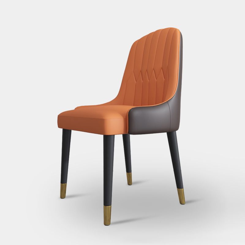 Chaises de salle à manger en cuir de style scandinave