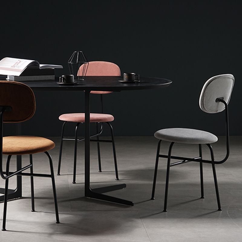 Chaise de salle à manger de style contemporain Chaise d'appoint sans accoudoirs avec pieds en métal