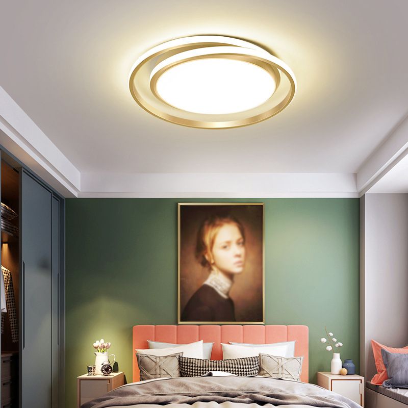 Modern Minimalist Metal Flush Mount Deckenleuchte Runde Form LED Flush Mount Lighting for Bedroom
