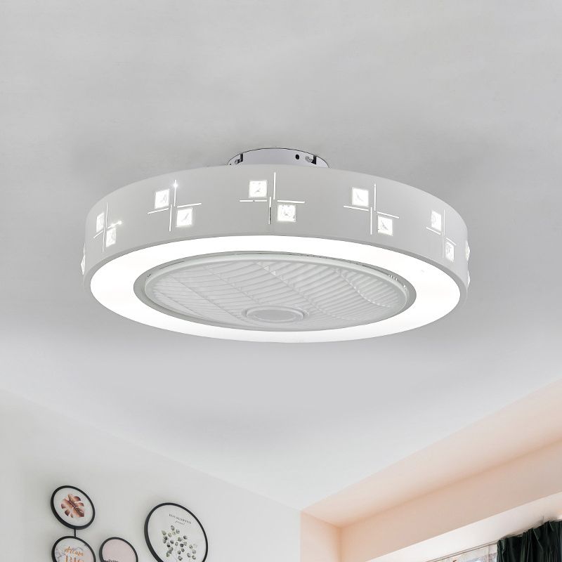Modernistische lineare/quadratische Lüfterbeleuchtung LED Metal Semi Flush Mount Leuchte in Weiß für Wohnzimmer, 21,5 "breit