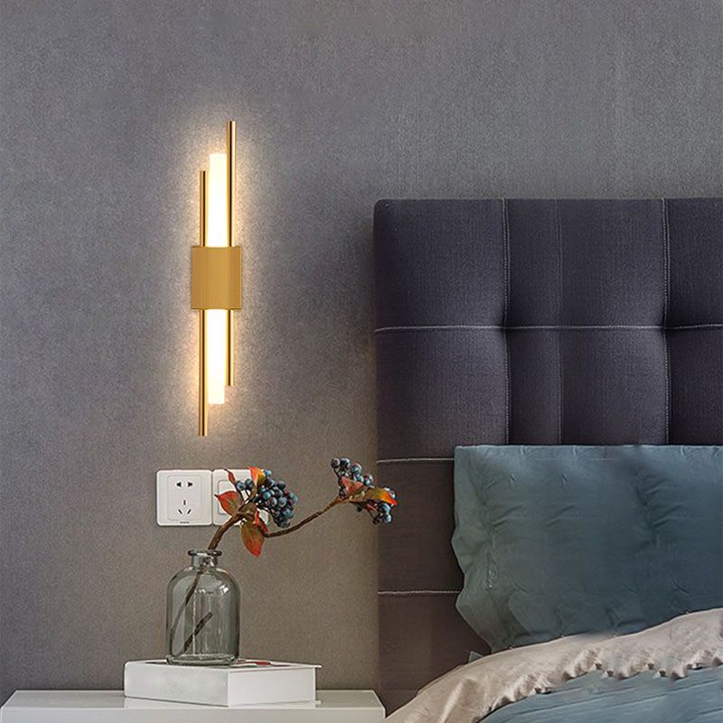 Metal LED Wall Lamp in Modern Luxury Style Linear Wall Light for Interior Spaces