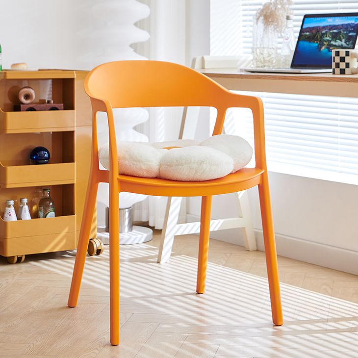 Nordic Style Matte Finish Plastic Armless Dining Chair for Home