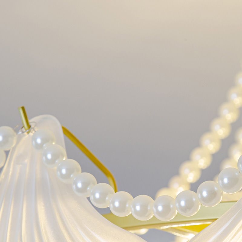 Glassa di guscio di guscio nordico Glass Multi Light Appeding Light in Bianco per camera da letto